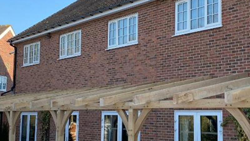 Oak Pergola With Roof Cheshire